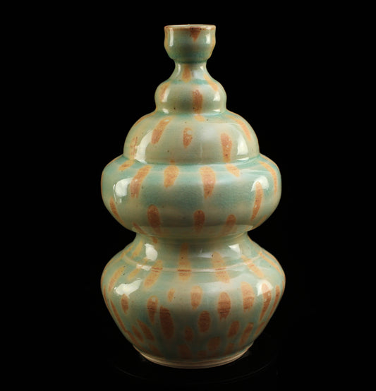 Thetis’ Wave bottle